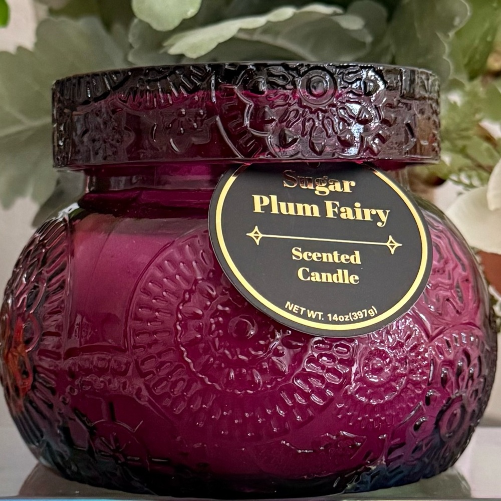 🆕🍡 LIMITED EDITION “SUGAR PLUM FAIRY” GLASS JAR CANDLE. (14 oz). BRAND NEW! - Picture 2 of 10